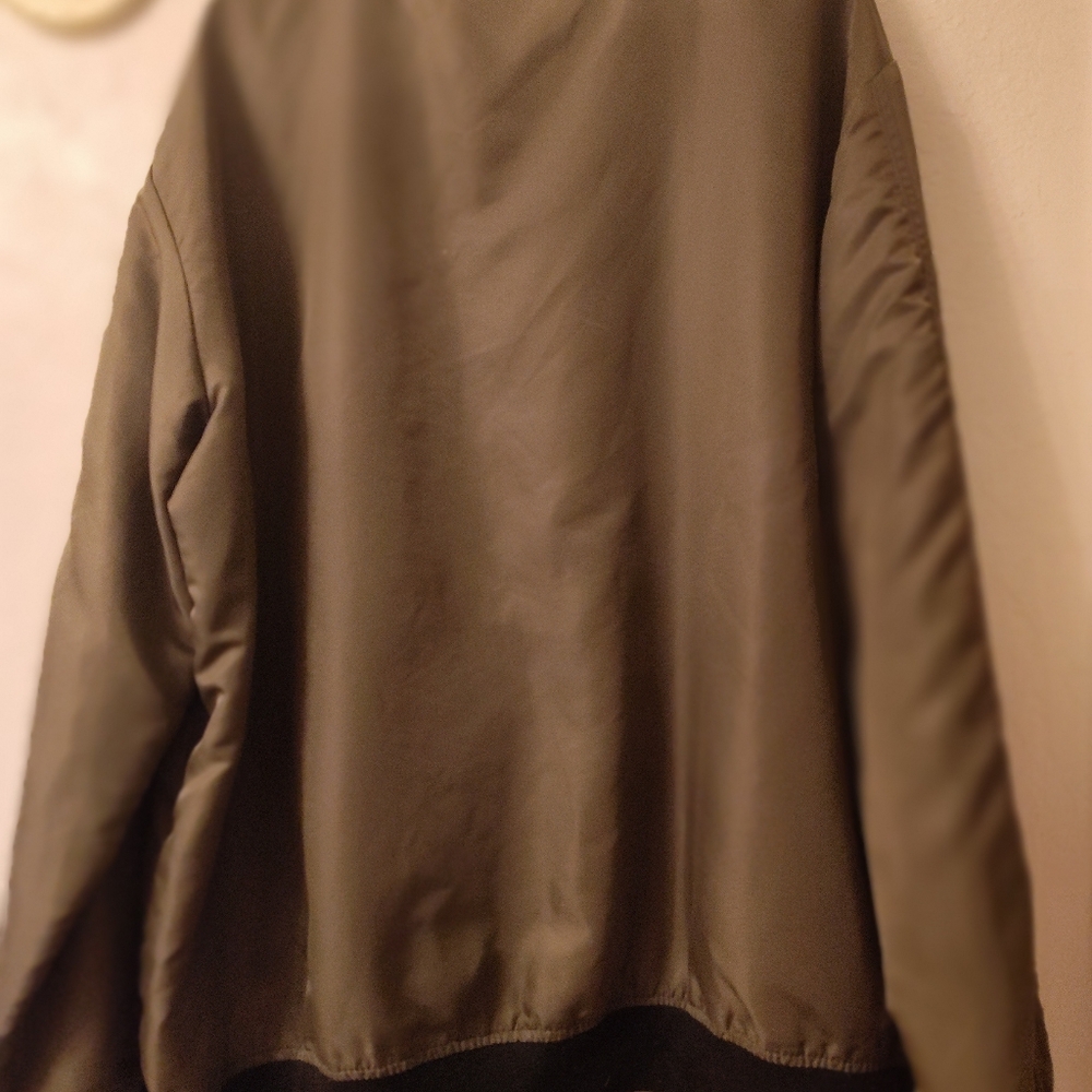 Ecko Unlimited Green Bomber Jacket - Picture 3 of 4